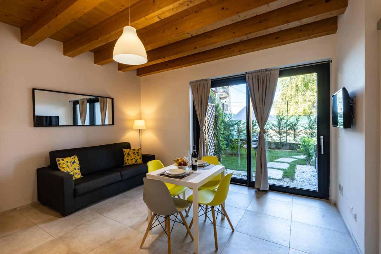 Casa Tina Holiday Home Diano dʼAlba Esterno foto