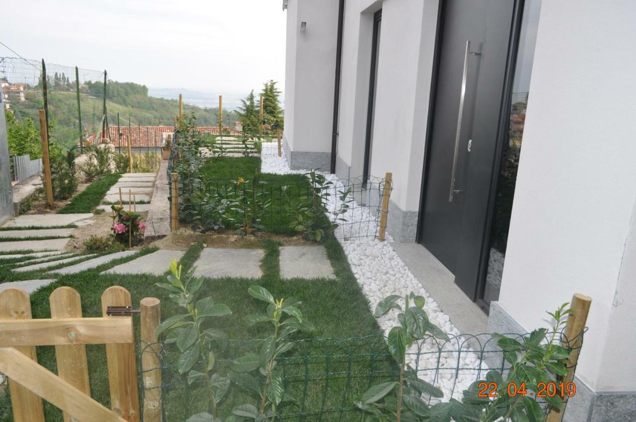 Casa Tina Holiday Home Diano dʼAlba Esterno foto